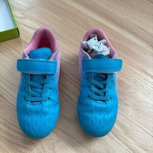 Brooman Kids Soccer Cleats